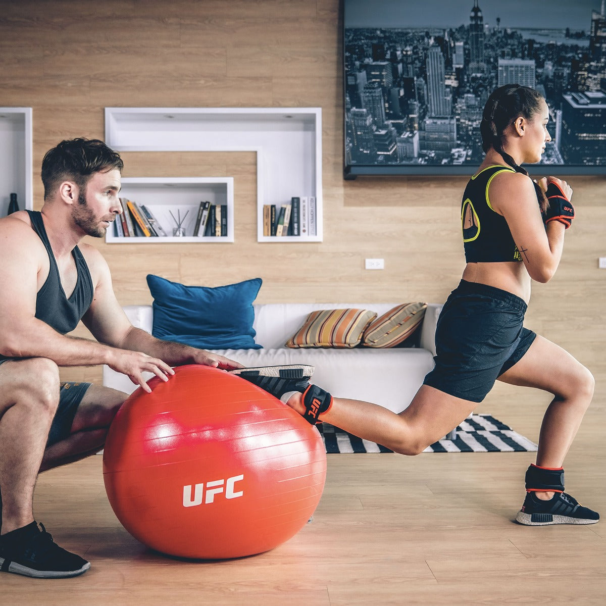 UFC FITBALL Gymnastikball 55cm Silber